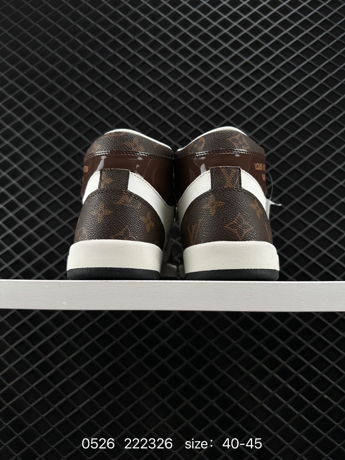 Louis Vuitton x Air Jordan 1 High